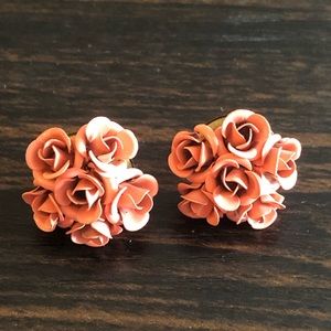 Urban Outfitters Y2K Oversized Floral Studs